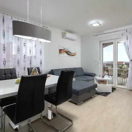 Apartment Kordic Kaštela